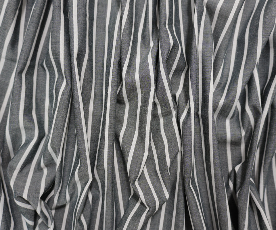 Black-White Cotton Poly Stripe Chambray Woven Fabric - Image 3