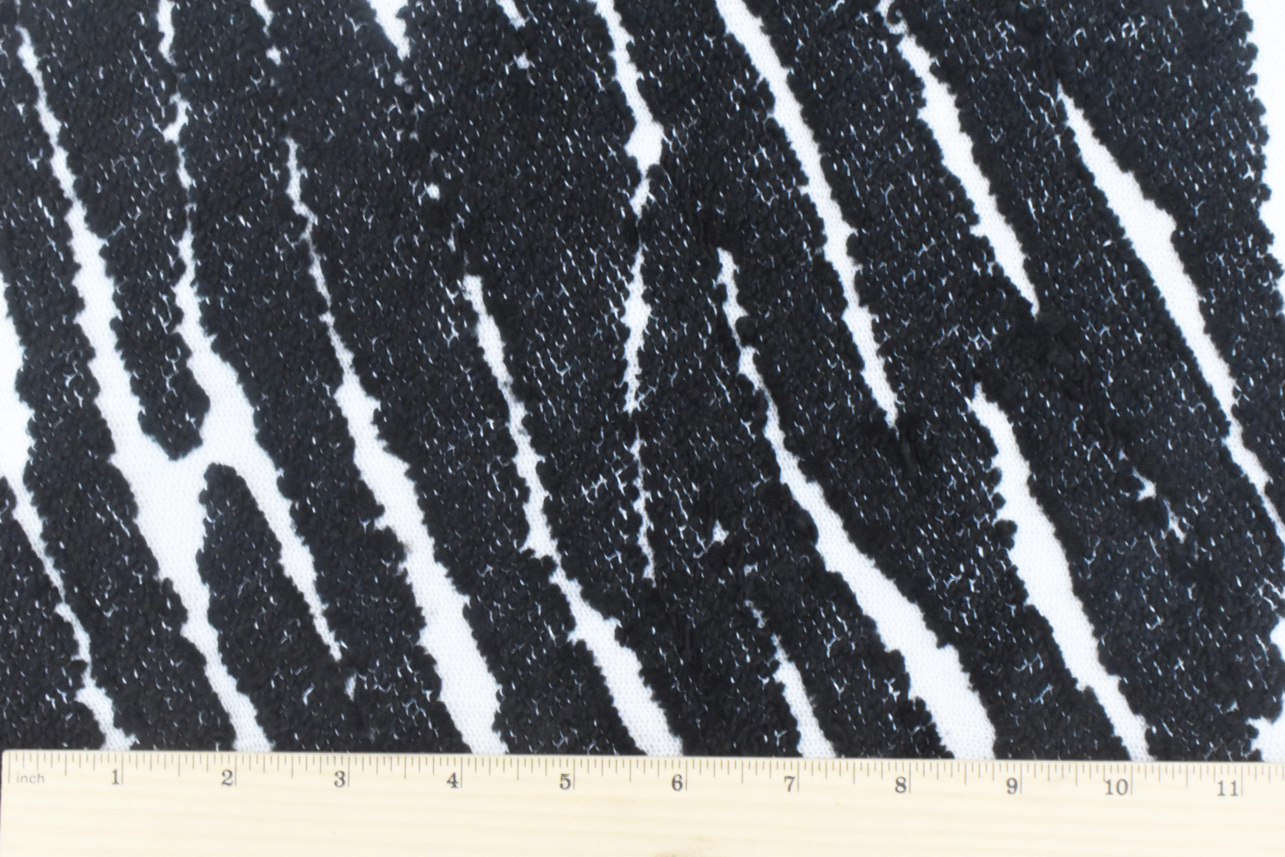 Black-White Famous Maker Zebra Sweater Yoga-Active Wear Knit Fabric - Image 5