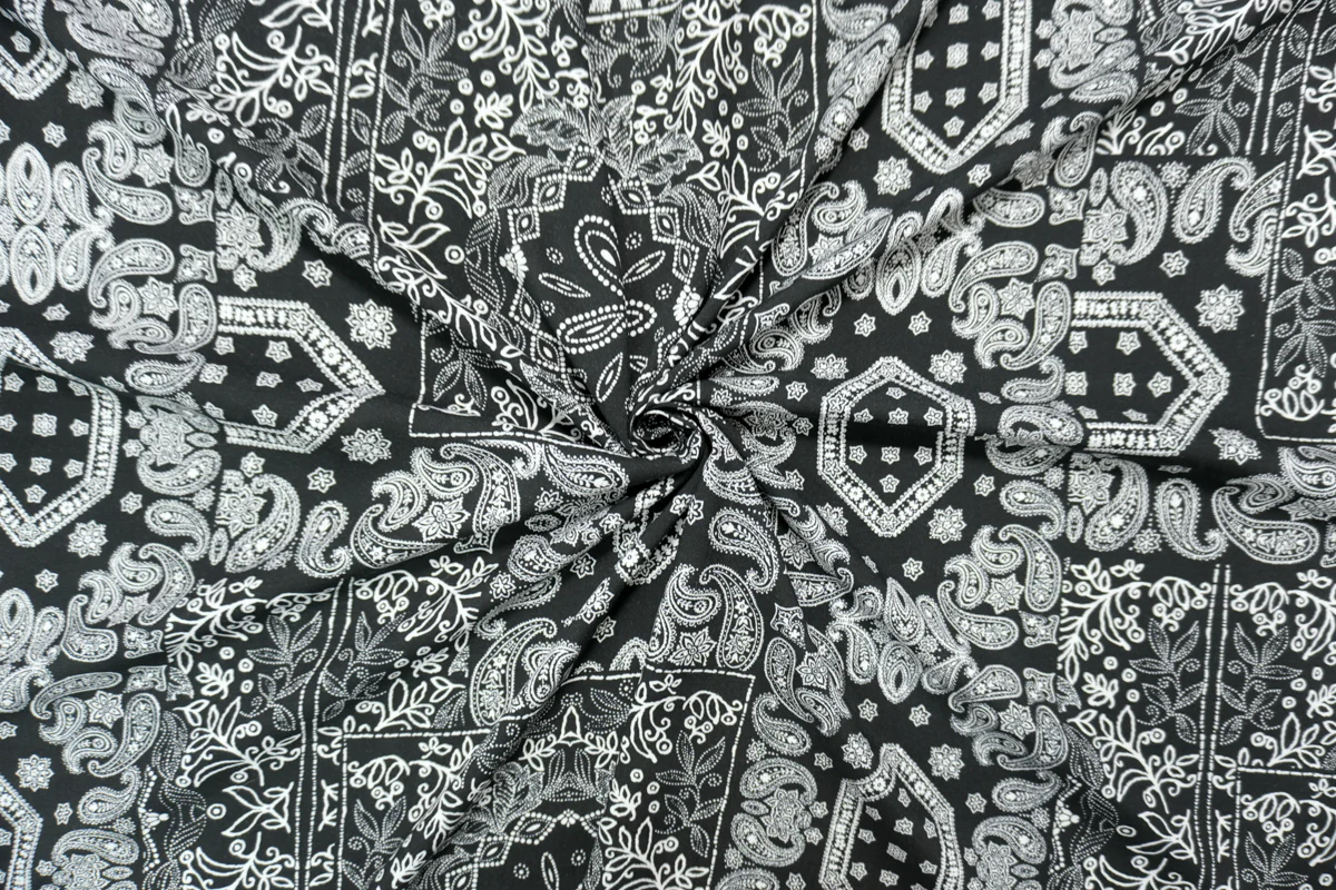 Black-White Rayon Floral Paisley Printed Challis Woven Fabric - Image 4