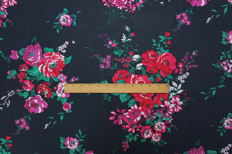 Blue-Red-Multi Cotton Floral Printed Poplin Woven Fabric - Image 4