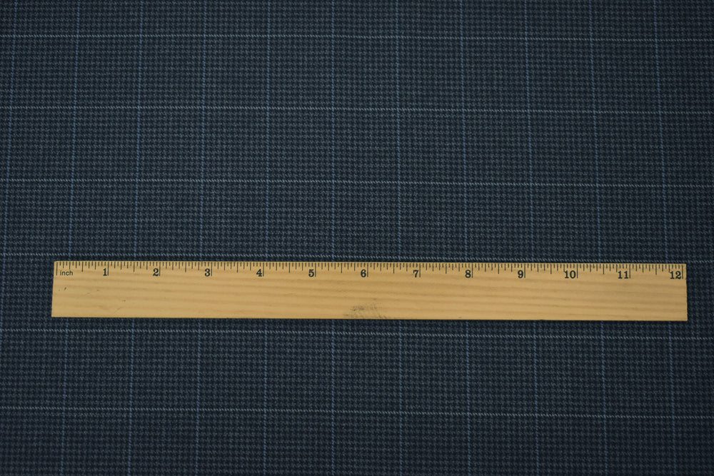 Deep Navy-Gray Wool-Polyester Check Houndstooth Suiting Twill Woven Fabric - Image 5