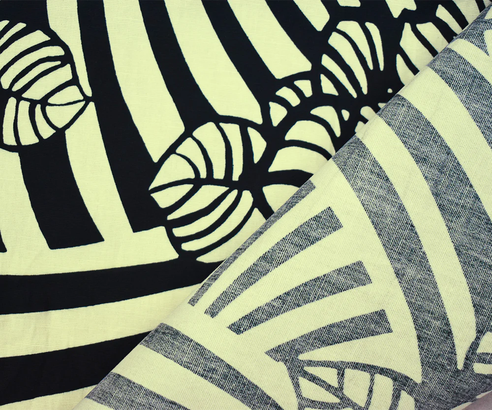 Ivory-Black Abstract Floral Printed Stretch Cotton Poplin Woven Fabric - Image 3
