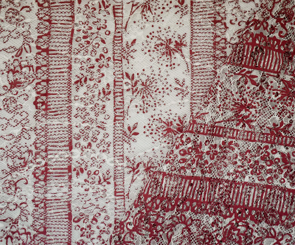 Red-White Nylon Floral Stripe Printed Lace Mesh Knit Fabric - Image 2