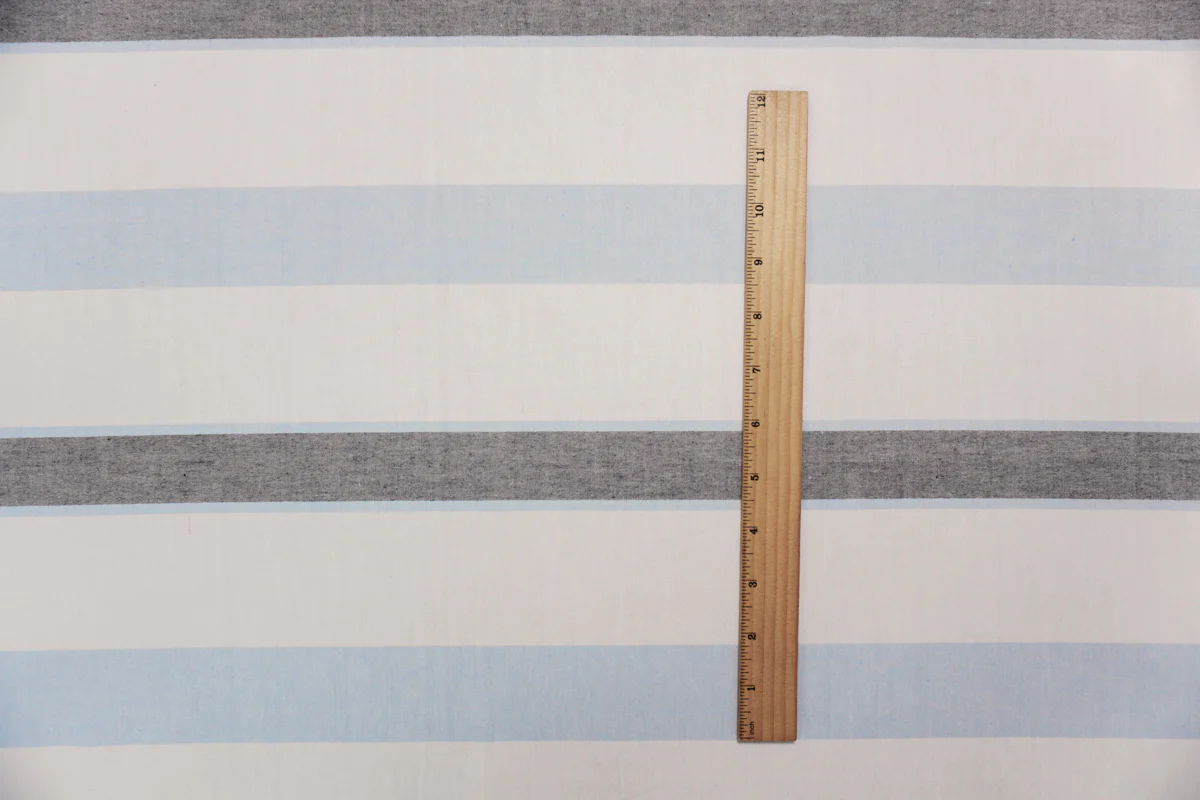 White-Blue Famous Maker Cotton Stripe Oxford Woven Fabric - Image 5